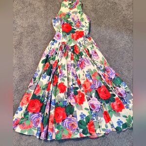 Elegant Red and Purple Pleated Halter Sundress. Perfect For Garden Partie!Size 4